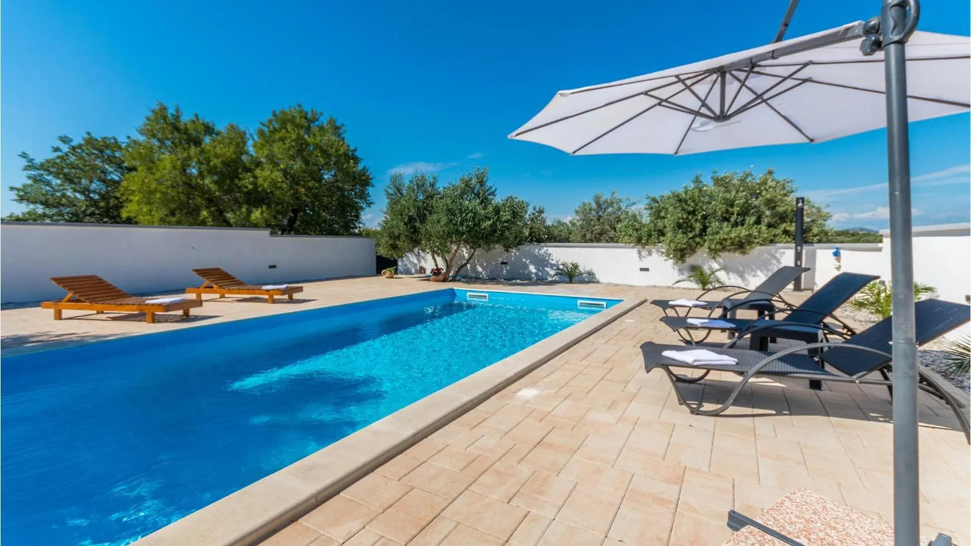 Holiday home 2 Bedroom Lovely Home In Biograd Na Moru