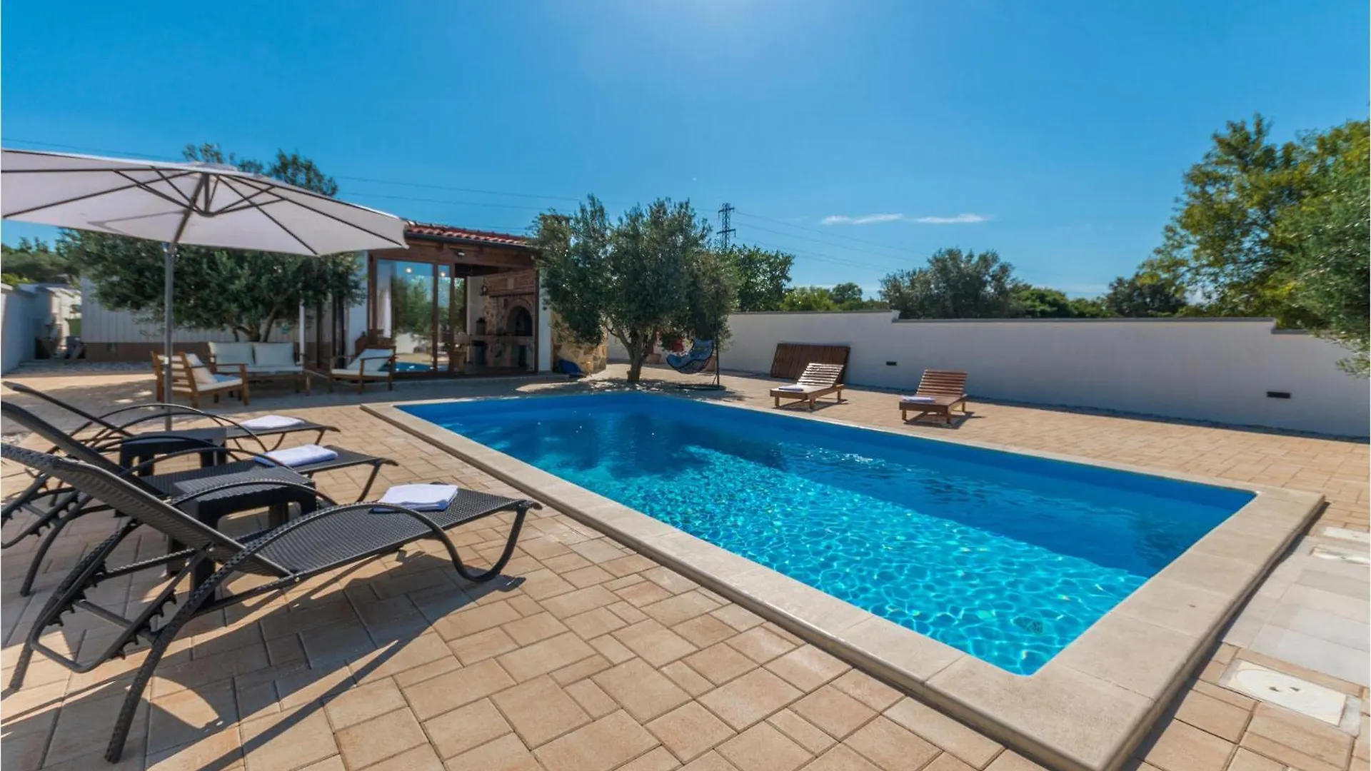 Casa vacanze 2 Bedroom Lovely Home In Biograd Na Moru